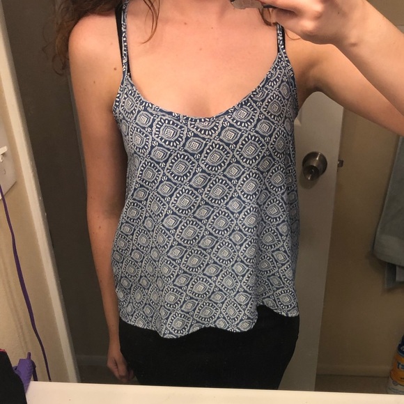 Hollister strappy back tank - Picture 5 of 6